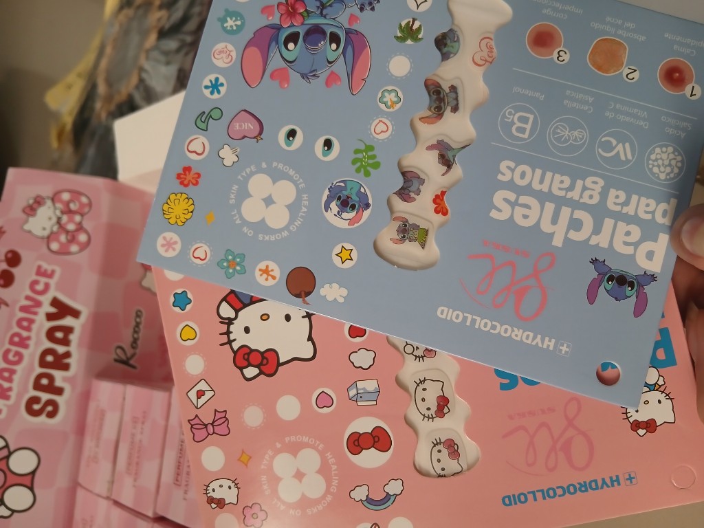 Parches Hello Kitty y Stitch