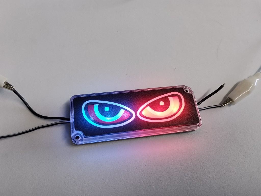 LUZ LED DISEÑO OJOS DE DIABLO - PARA MOTO Y VEHICULOS
