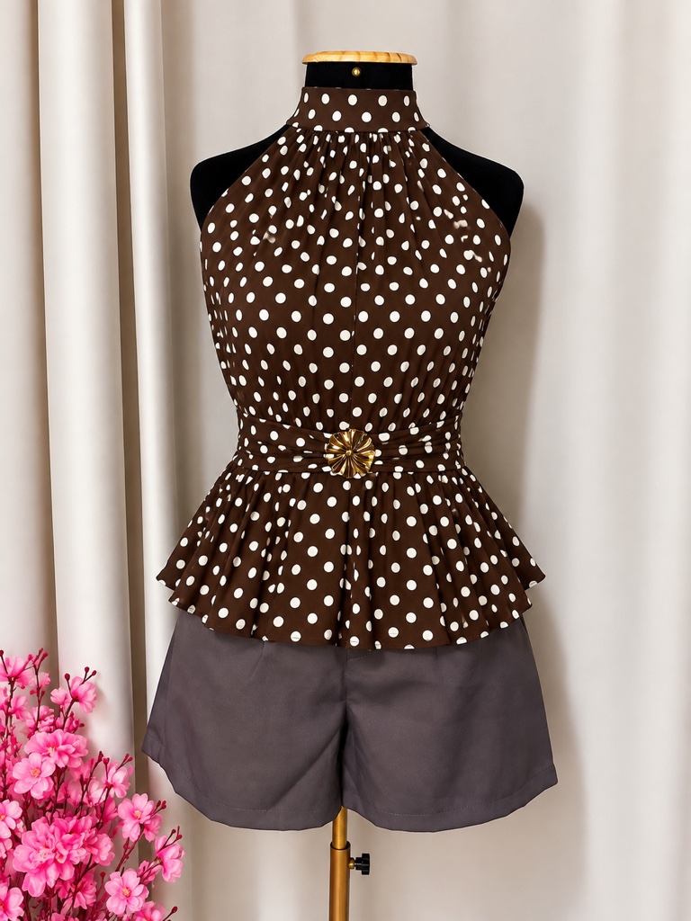 Blusa marrom de poá