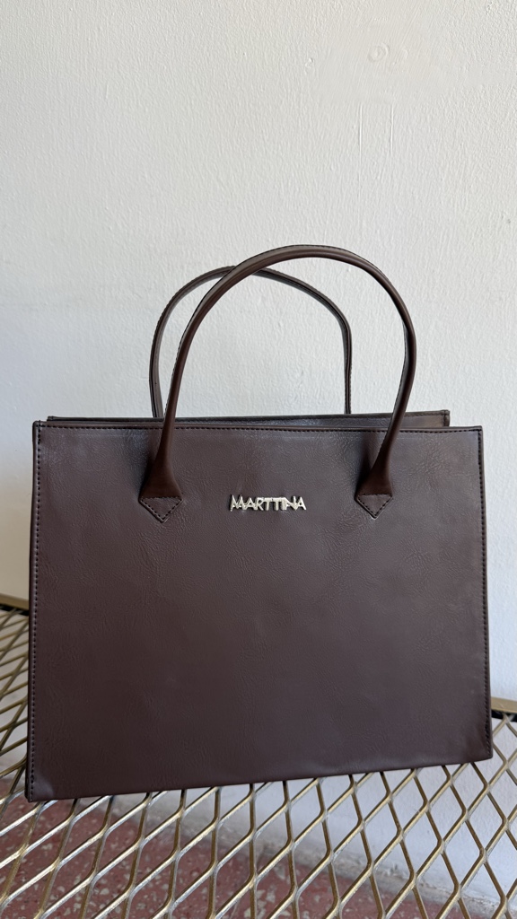 Tote rígida grande