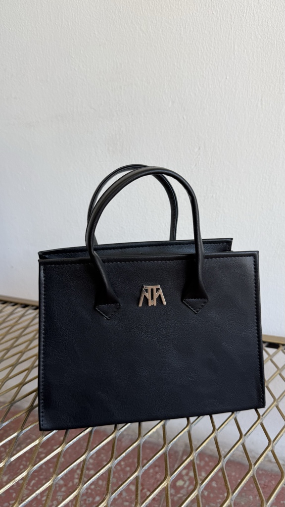 Mini bag rígida negra