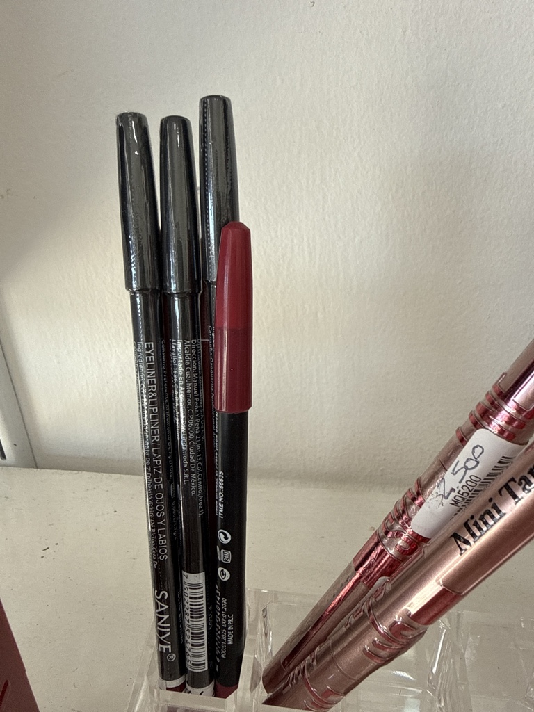 delineador labios