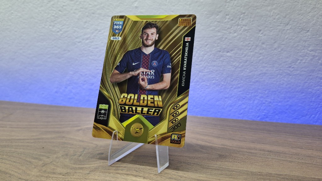 Khvicha Kvaratskhelia — Paris Saint-Germain - Panini
