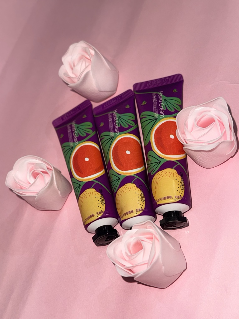 Crema de manos pequeña