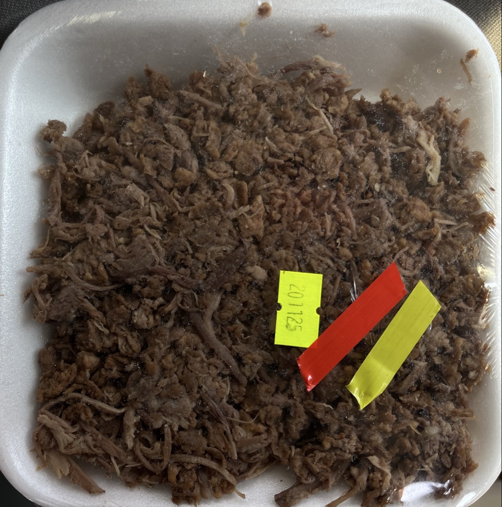 Carne deshebrada con - soya