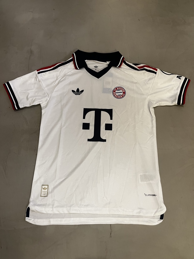 Camiseta Bayern Munich Suplente 26/27