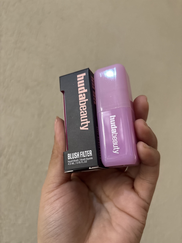Rubor huda beauty tono UBE CREAM