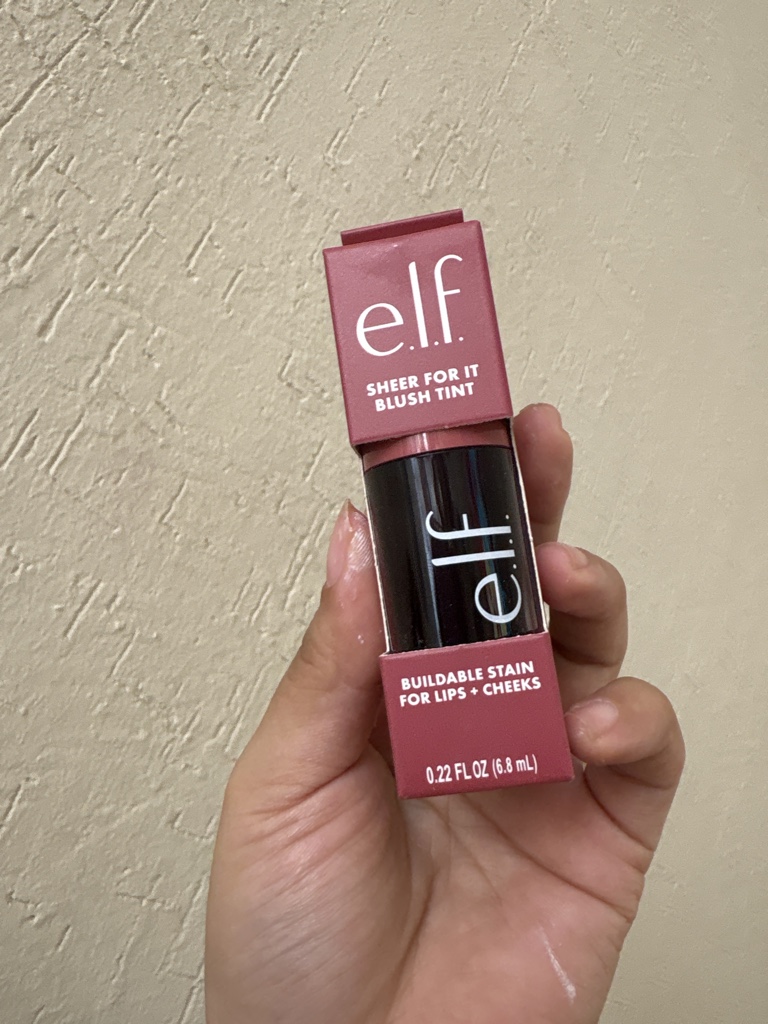 Tinta e.l.f. Grande tono CHERRY COLA