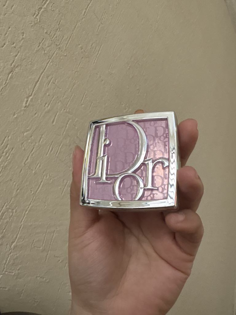 Rubor en polvo DIOR tono PINK