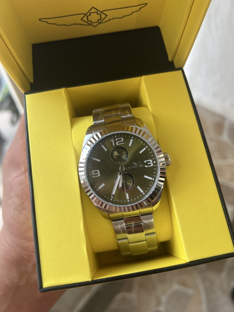 Invicta Specialty Axial