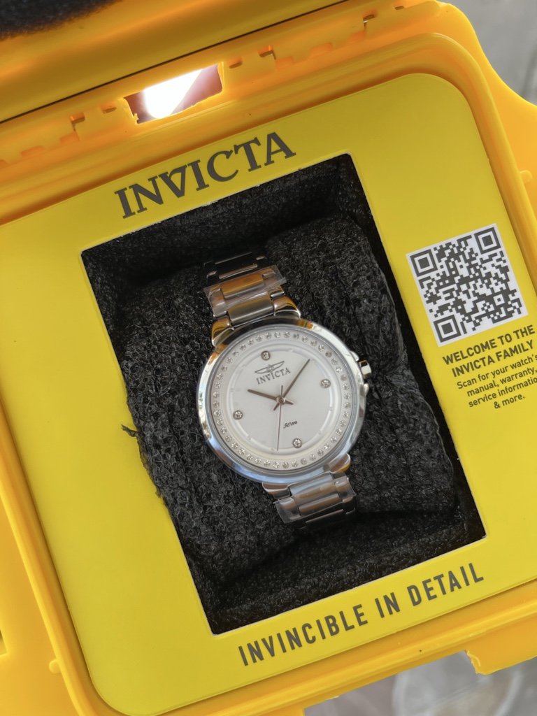 Invicta Ángel