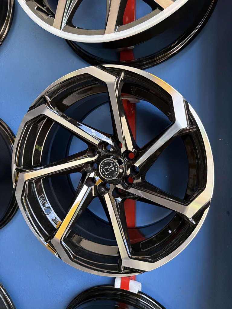 R15x8 5x100 5x114