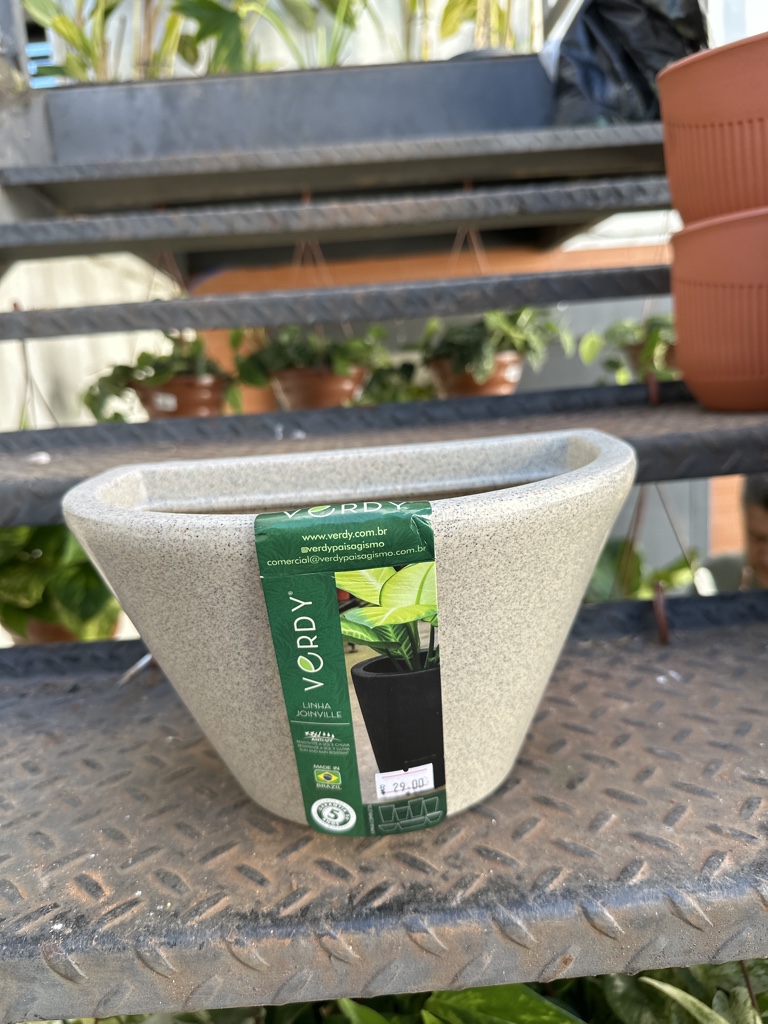 Vaso de Parede 25x15