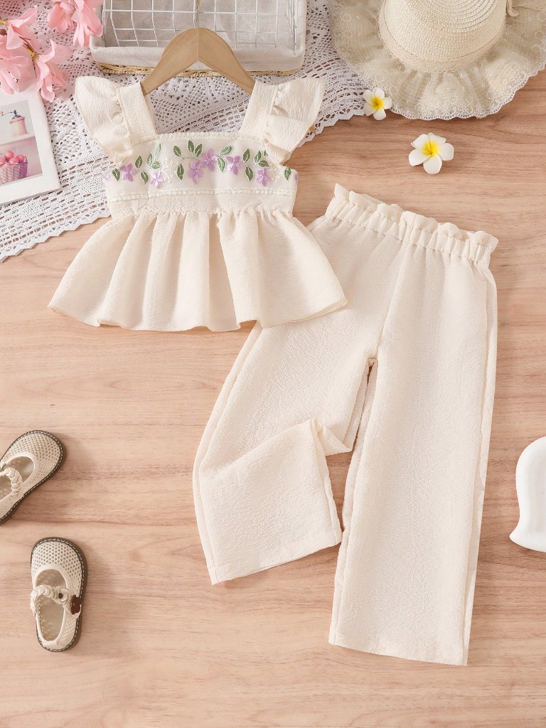 Conjunto de Pantalón y blusa elegante color crema