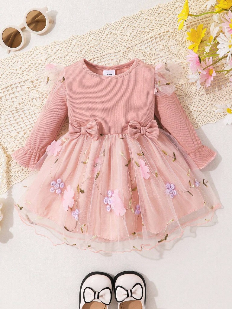 Vestido manga larga con tutú rosa