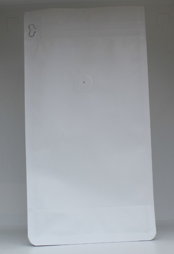 Empaque Blanco Matte con válvula