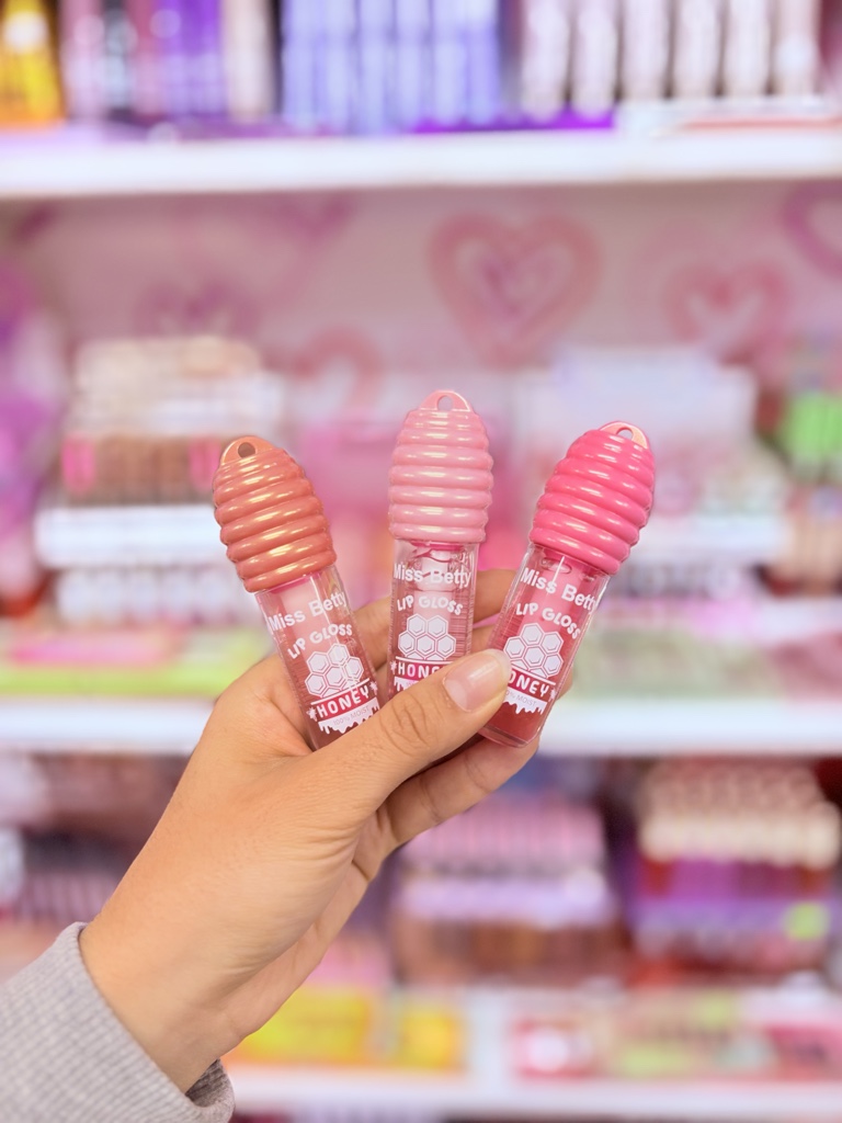 Miss Betty gloss labial panal de abeja