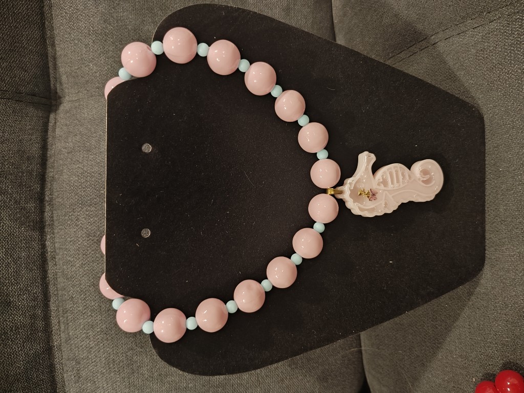Collar Bola de Chicle Resina