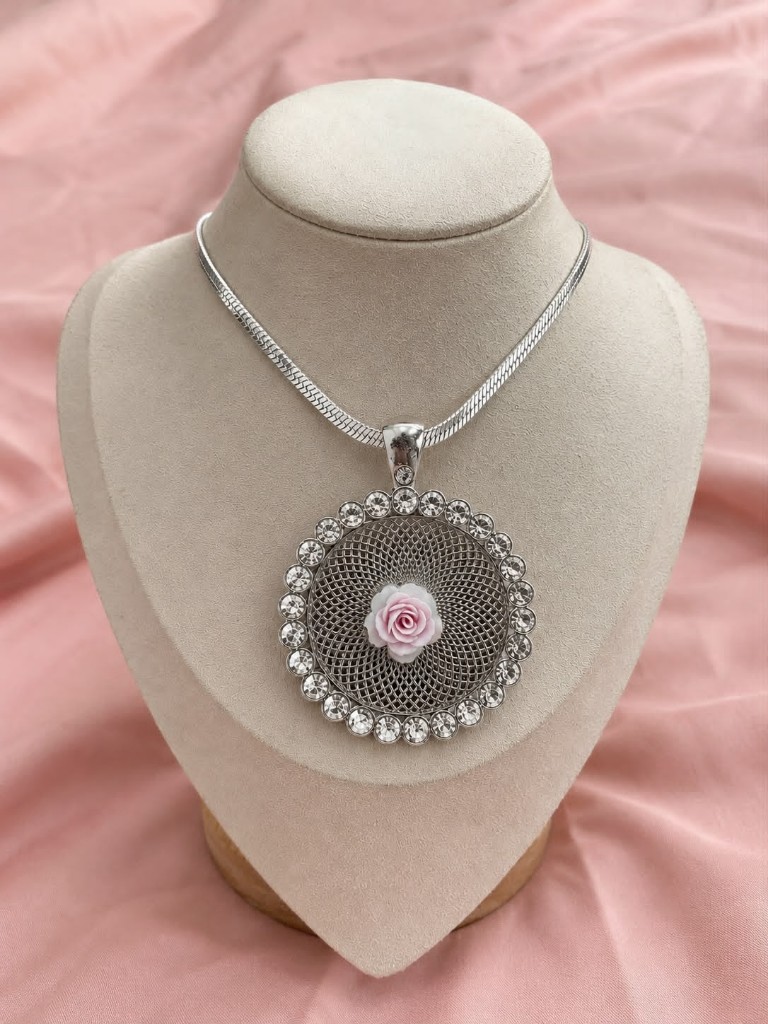 Collar Plata con Flor resina