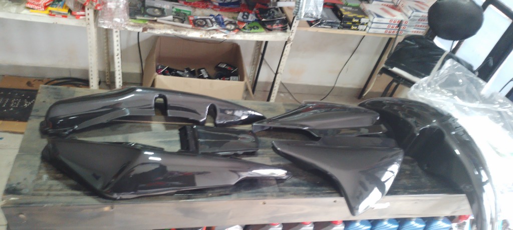 Kit plasticos completo titan