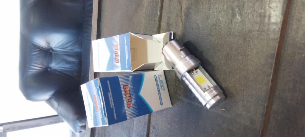 Foco delantero LED
