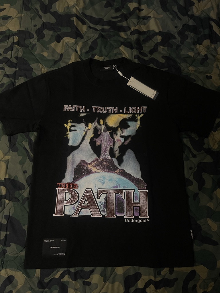 Camiseta UNDERGOLD brillos