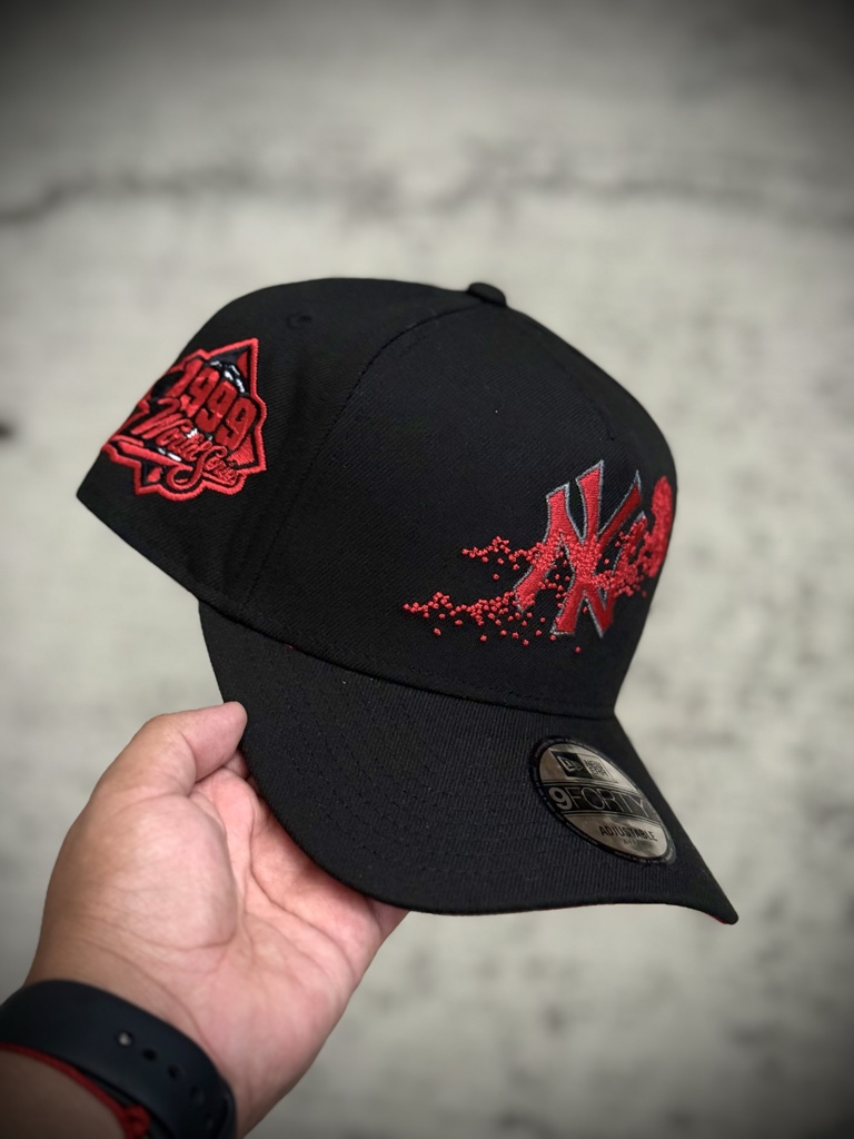 9Forty Yankees Dotted Flower Red