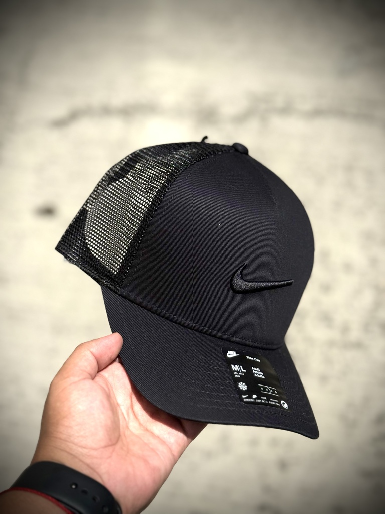 Nike Ajustable con malla