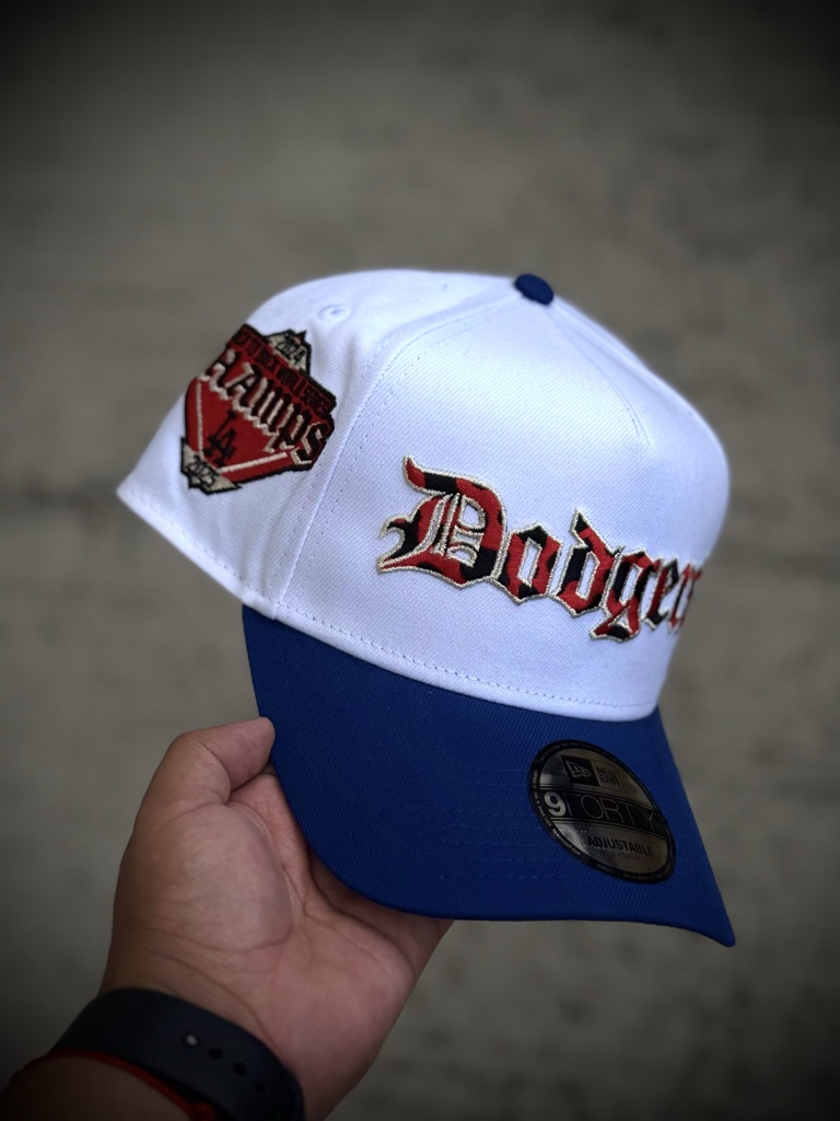 9Forty Dodgers Ghotic Script White