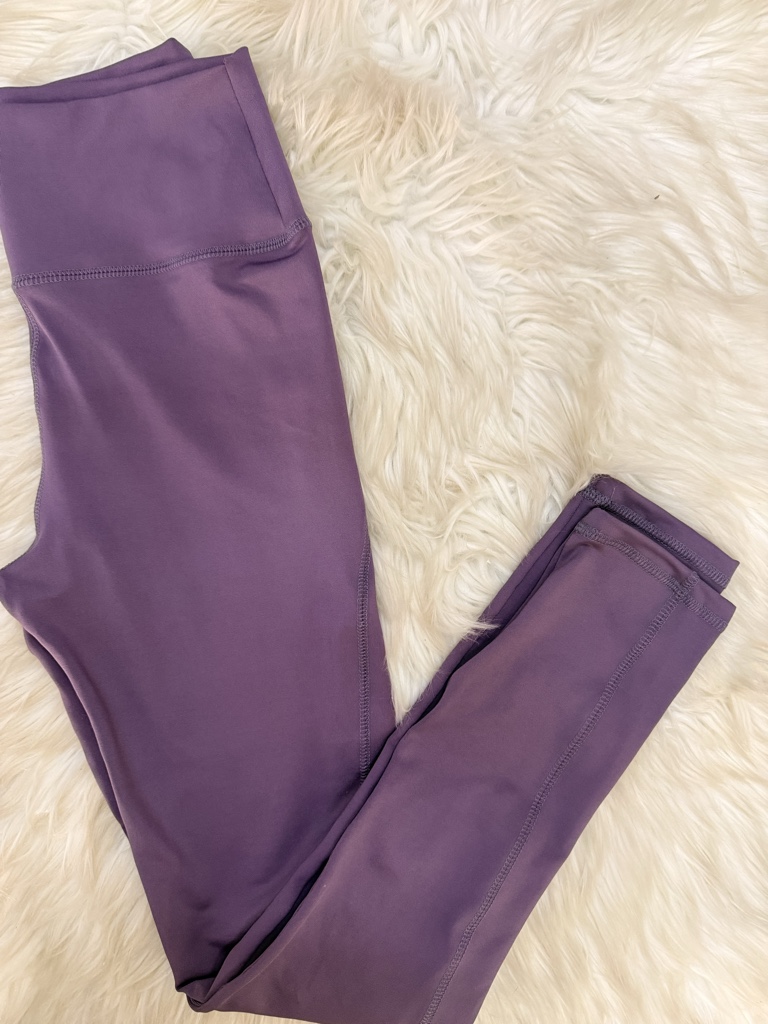 Calza larga violeta YP talle M