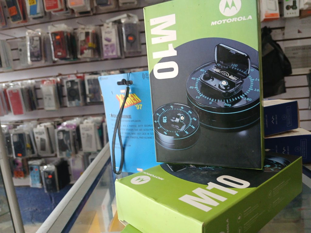 Audifono M10 inalambrica