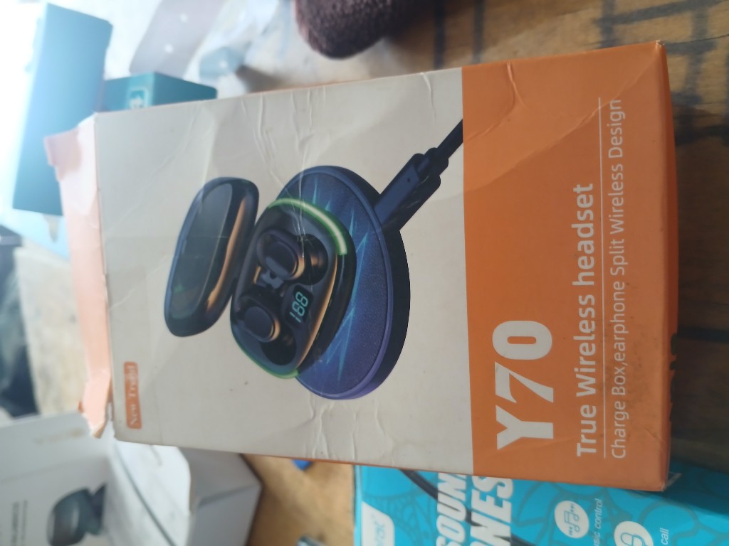 Audifono Y70 inalambrico