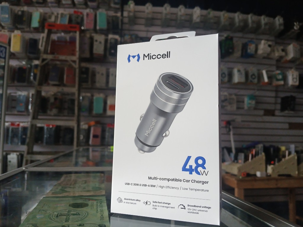 Cigarrera de carro micell 48w