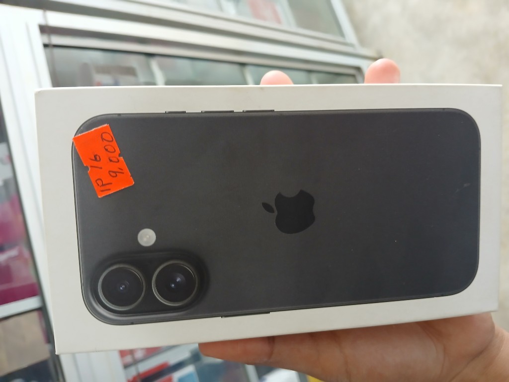 iPhone 16 negro