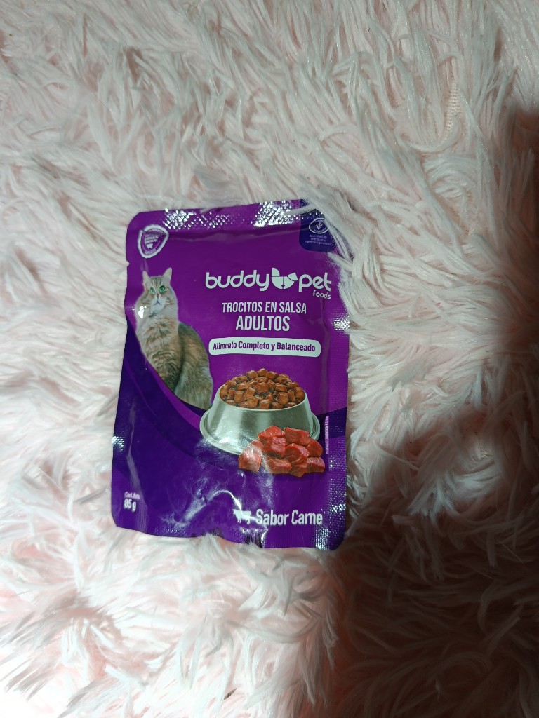 Buddy Pet trocitos en salsa adultos carne