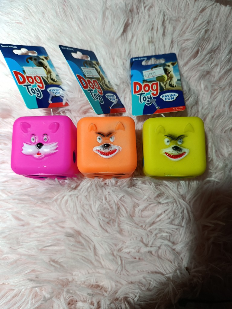 Dog Toy cubo colores