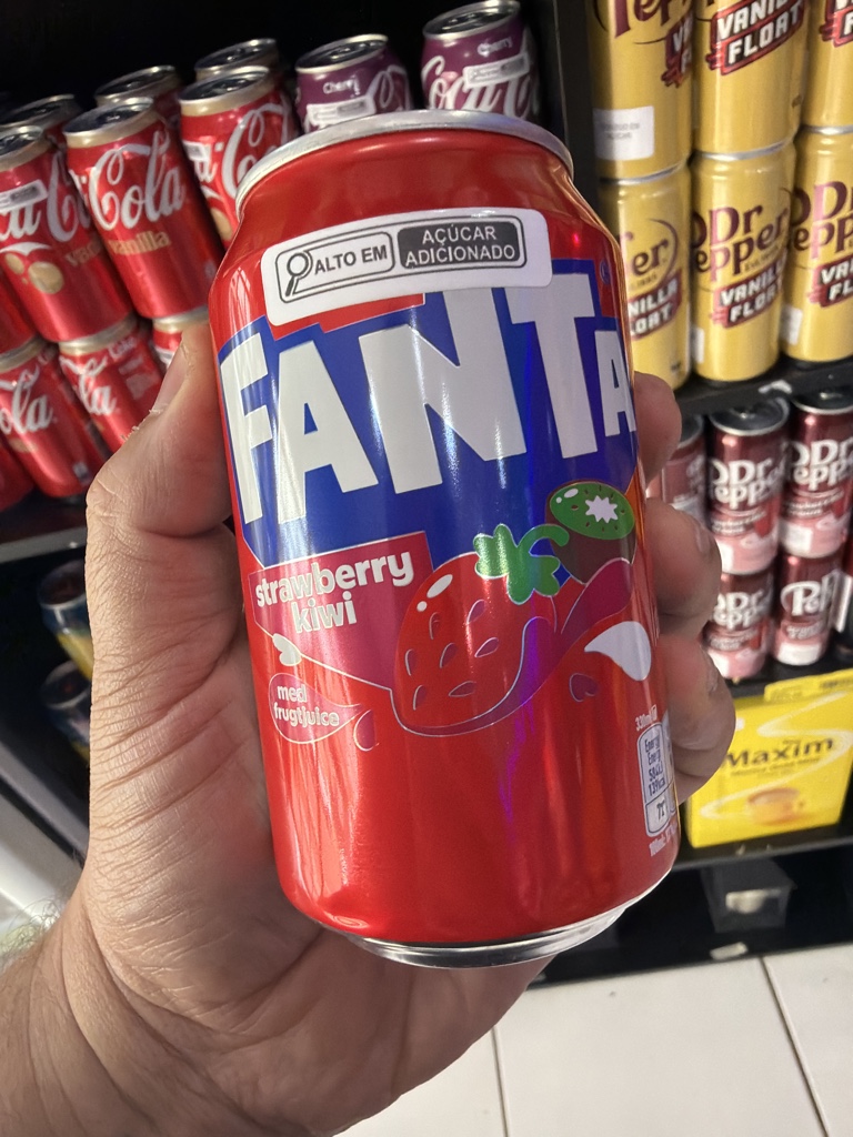 Fanta morango e kiwi