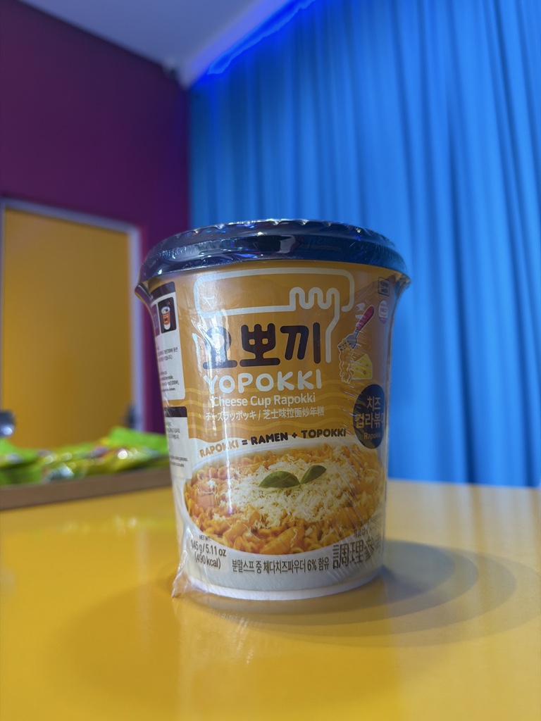 Topokki + lamen queijo lev picante