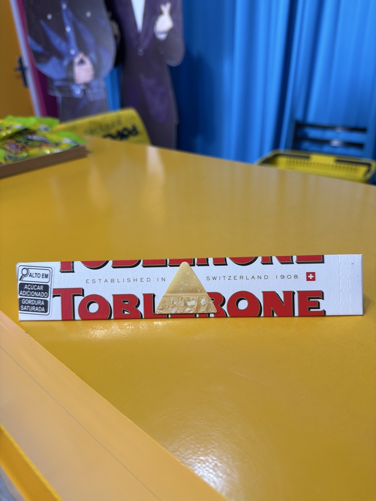 Toblerone choc branco e amendoas 100gr