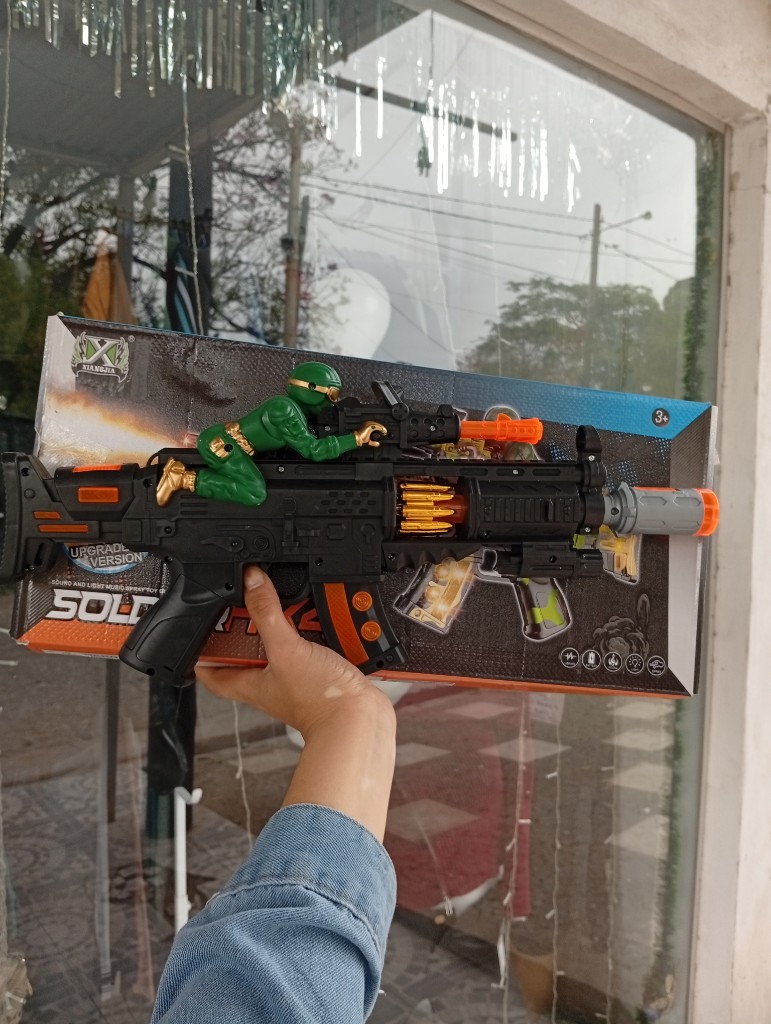J0027 pistola/metralleta