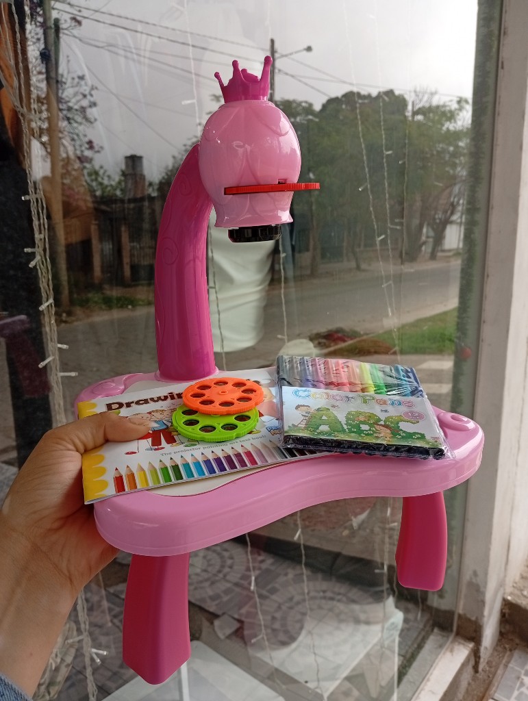 J0024 mesita para pintar
