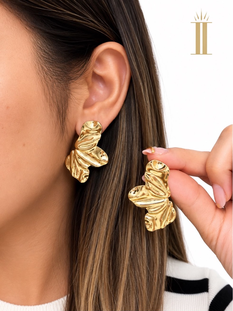 Aretes dorados hoja arrugada, acero inoxidable