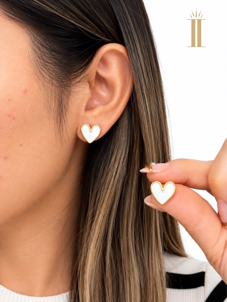 Aretes dorados corazón blanco, acero inoxidable