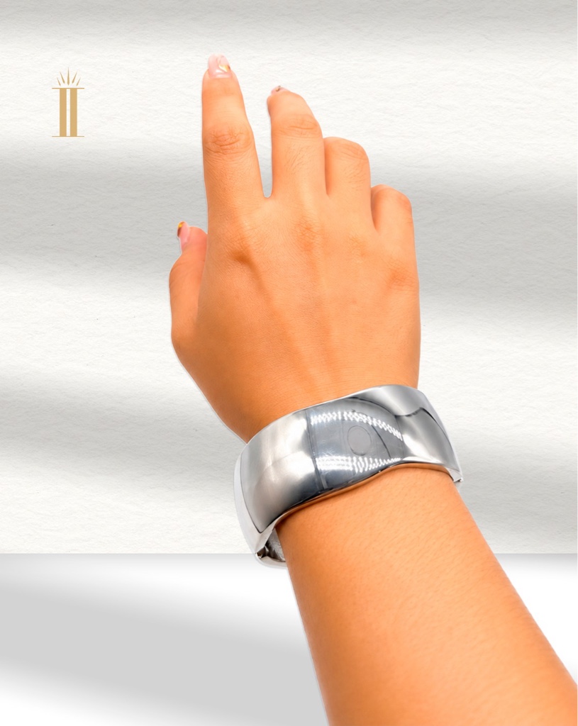 Pulsera gruesa plateada