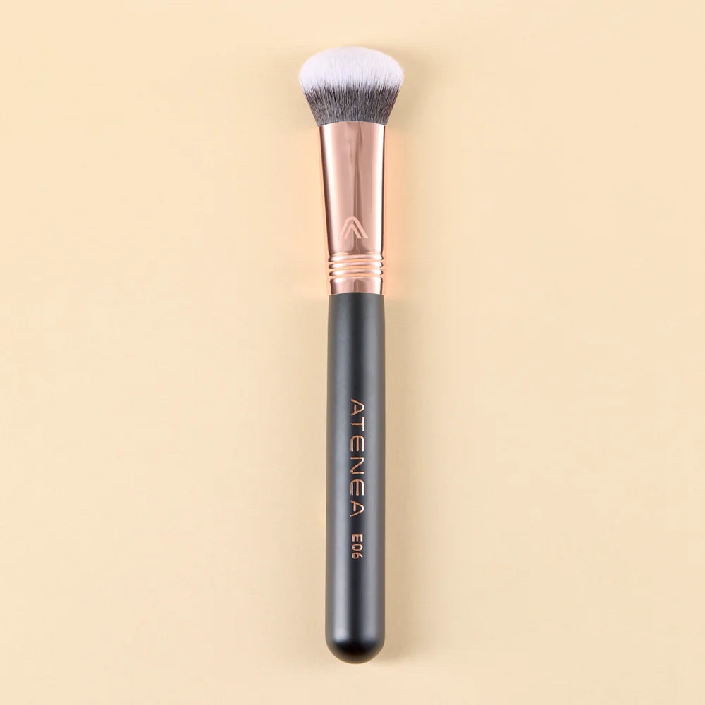 BROCHA PARA CORRECTOR - BLACK GOLD 06