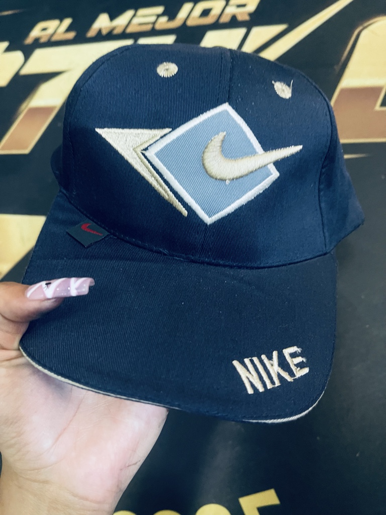 Chulo Nike 🍀
