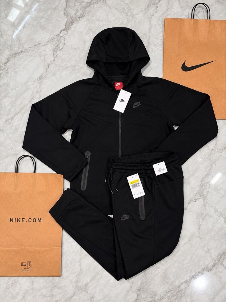 Nike tech conjunto negro