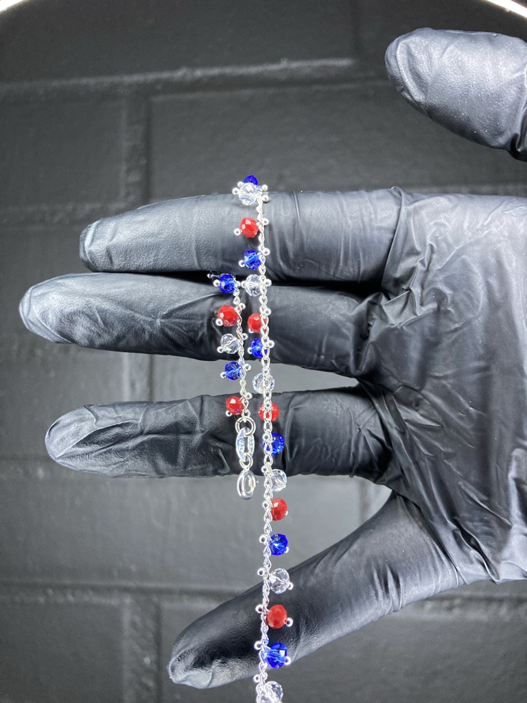 Pulsera roja azul con cristales