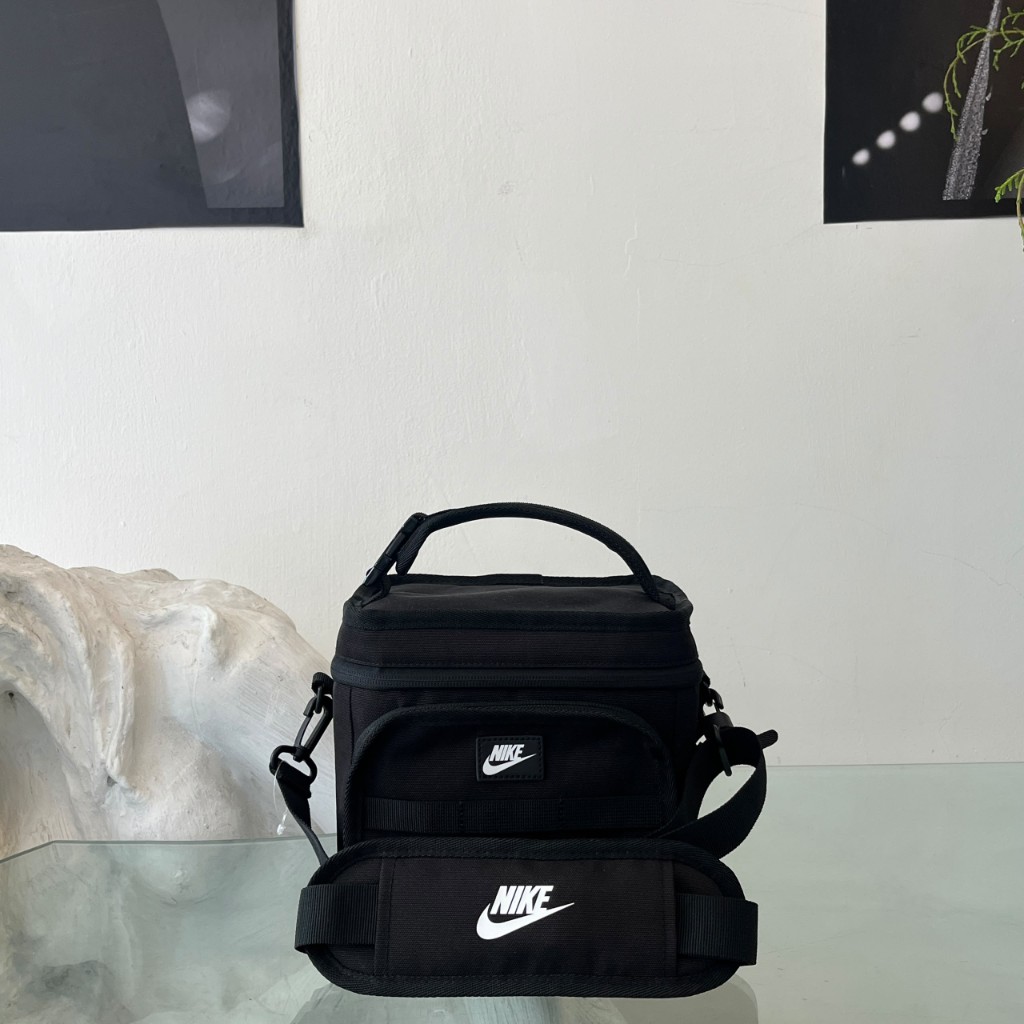 Porta Comida Nike