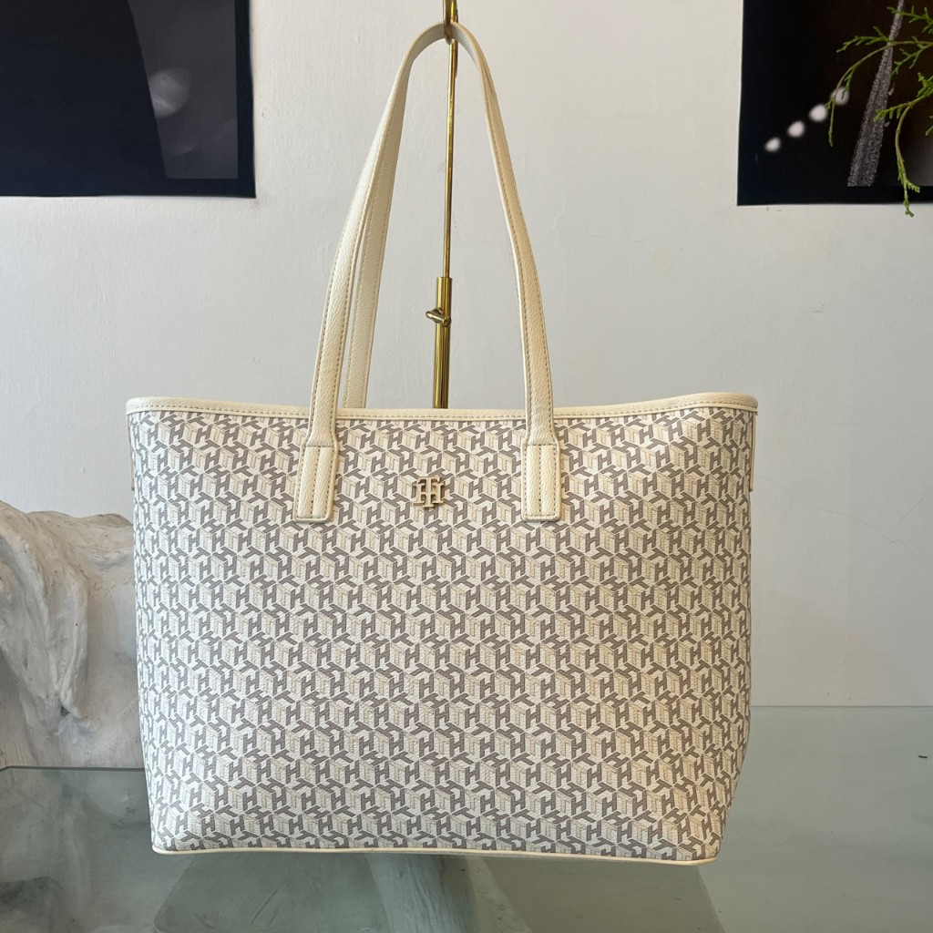 Cartera Grande Tote Tono Vainilla y Gris